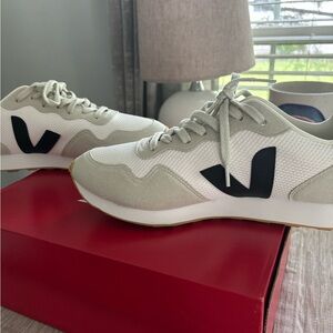 Men’s VEJA Sneakers, worn once